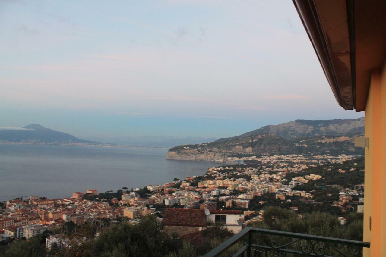 Casa Vacanze Chery Sorrent Exterior foto